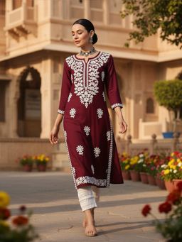 Vaamsi - Women Burgundy Viscose Rayon Chikankari Straight Kurta (VCK9770WIN)