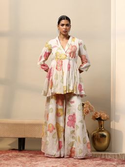 Garden VARELI - Women White Floral Printed Embroidered Viscose Kurti and Sharara