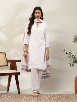 Garden VARELI - Women White Cotton Viscose Embroidered Kurta with Palazzo and Dupatta