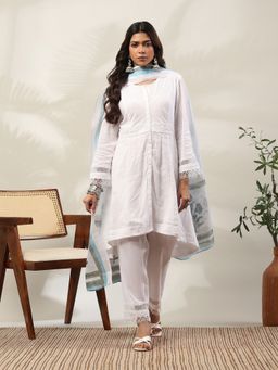 Garden VARELI - Women White Cotton Kurta with Pant and Dupatta