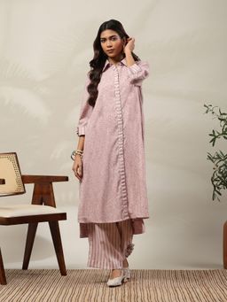 Garden VARELI - Women Pink Geometric Printed Cotton Kurta and Palazzo