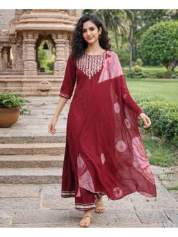 Rajnandini - Women Magenta Pure Cambric Cotton Embroidered Kurta and Sharara With Dupatta