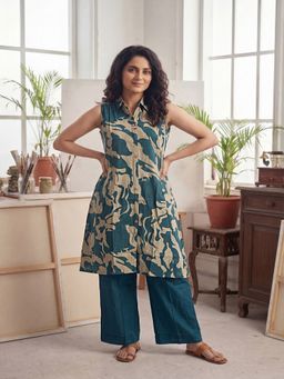 Tansi - Women Teal Button-Down Sleeveless Co-Ord Set