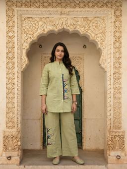 KAFTANIZE - Women Beige Embroidered Co-Ord Set