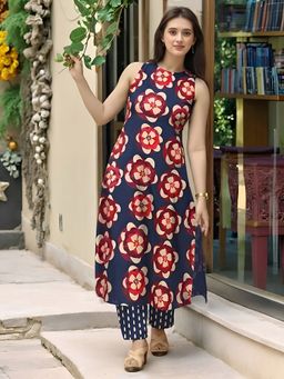arangya - Blue Floral Printed Pure Cotton Kurta and Pant