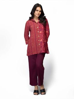 TAMISKA BY NARENDRA KUMAR - Cranberry Floral Button Fly Top