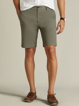 Dockers - Men Green Mid Rise Slim Fit Shorts