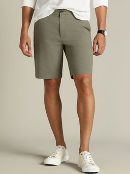 Dockers - Men Green Mid Rise Slim Fit Shorts