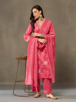 Gahan - Womens Pink Embroidered Yoke Floral Printed Kurta with Pant & Dupatta