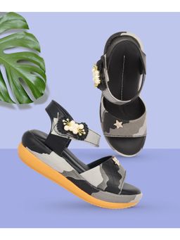 FREEPLAY - Girls Printed Bow Detailed Comfort Black Sandals