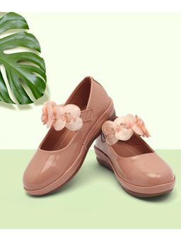 FREEPLAY - Girls Embellished Round Toe Brown Ballerina