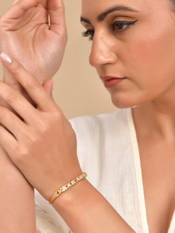 VOJ - Women Gold Plated Heart Shaped Stone Studded Link Adjustable Bracelet