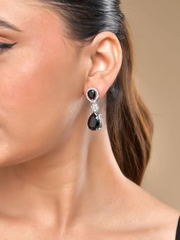VOJ - Silver Plated Black Stone Studded Floral Shaped Studs Earrings