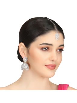 Adwitiya - Silverplated Stone Earring and Maangtikka