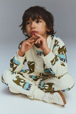 H&M - Boys White Sweatshirt