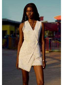 Muvazo - Minimal Muse Short Skirt