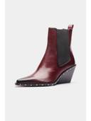 Maroon color option, Currently selected