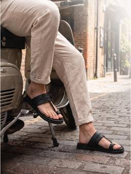 ZELION - Men Black Synthetic Sandals