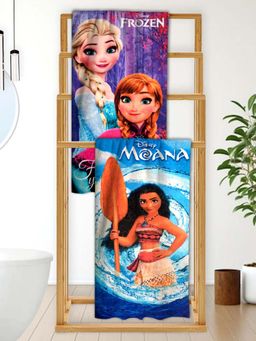 Athom Living - Frozen Sisters with Disney Mouna Mixed Themed Bath Towel Kids (Pack Of 2) (M)