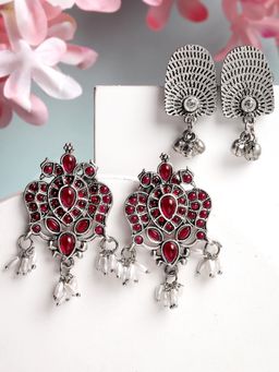 Karatcart - Set Of 2 Oxidised Silver Red Stone Drop Earrings for Women