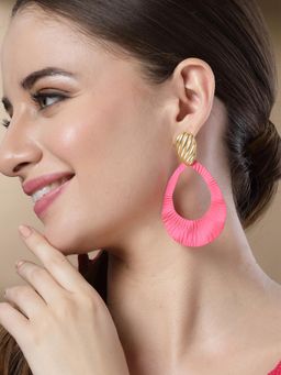 Karatcart - Pink Textured Contemporary Drop Shape Earrings for Women