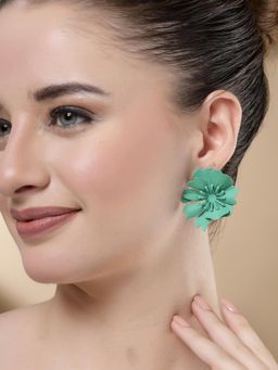 Karatcart - Green Floral Drop Earrings for Women
