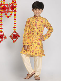Vastramay - Boys Multicolor-Base-Mustard And Cream Kurta Pyjama (Set of 2)