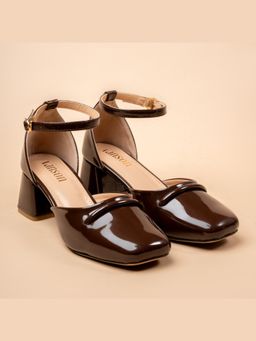 VANSON - Daily Brew Brown Block Heel Sandal