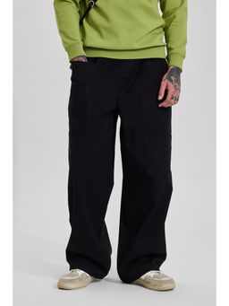 Snitch - Black Solid Casual Cargo Pant
