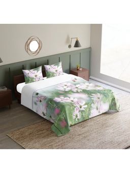 Synergized Cotton - Green Meadow Luxurious King Percale Bedsheet 225Tc with 2 Pillow Covers