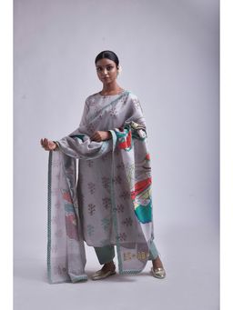 UDD DESIGN - Phool Grey Choga With Naach Dupatta (Set of 3)