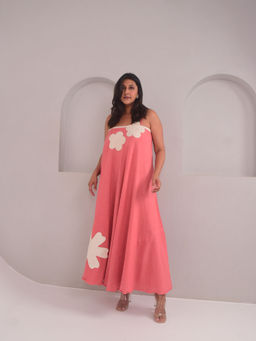 WHY SO BLUE - Rose Applique Dress