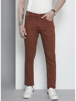The Indian Garage Co - Men Slim Fit Mid-Rise Solid Brown Chinos