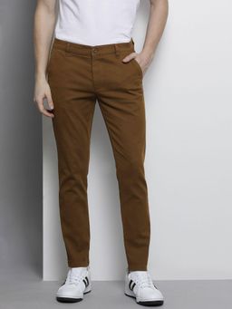 The Indian Garage Co - Men Slim Fit Mid-Rise Solid Tan Chinos