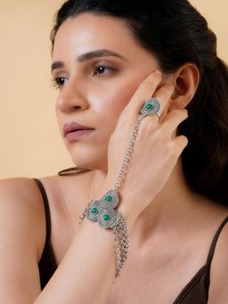 Teejh - Himanshi Silver Green Hathphool