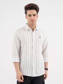 Off White color option, Currently selected