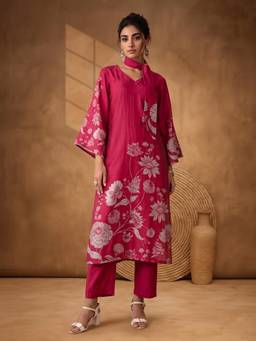 AADVIKA - Women Pink Floral Printed Kurta with Pant and Scarf