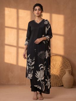 AADVIKA - Women Black Floral Printed Kurta with Pant and Dupatta