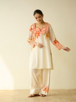 Rustorange - Women Masakali Cream-Orange Floral Printed Kurta with Farshi Salwar