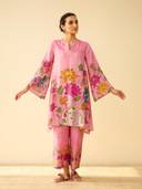Pink color option, Currently selected
