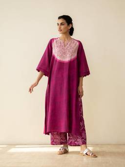 Rustorange - Women Vamika Magenta Bandhani Printed Kurta with Pant