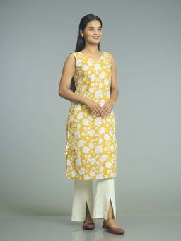 Stree Basics - Women Yellow Floral Printed Kurta