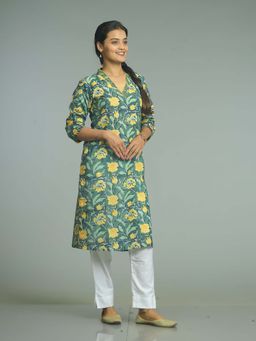 Stree Basics - Women Green Floral Printed Kurta