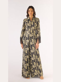 Basanti Kapde aur Koffee - Black Cotton Silk Collar Neck Jumpsuit