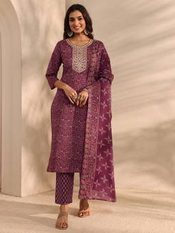 Gerua By Libas - Women Thread Work Cotton Blend Kurta and Pant with Dupatta