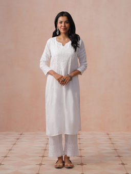 House of Chikankari - HOC Women White Rayon Chikankari Kurta