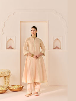 Sheetal Batra - Firdaus - Cream Long Kalidaar Chauga With Dogri Salwar And Dupatta