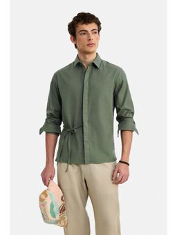Snitch - Men Green Solid Full Sleeves Regular Casual Shirt