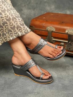 The Madras Trunk - Silver Synthetic Casual Women Heels