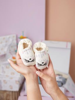 THE BABY TRUNK - Infant Rabbit Organic Cotton Booties (0-6 Months)